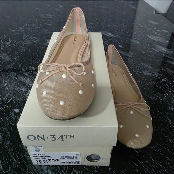BRAND NEW ON.34TH ELEGANT BALLET FLATS with POLKA FOTS - Picture 16 of 16